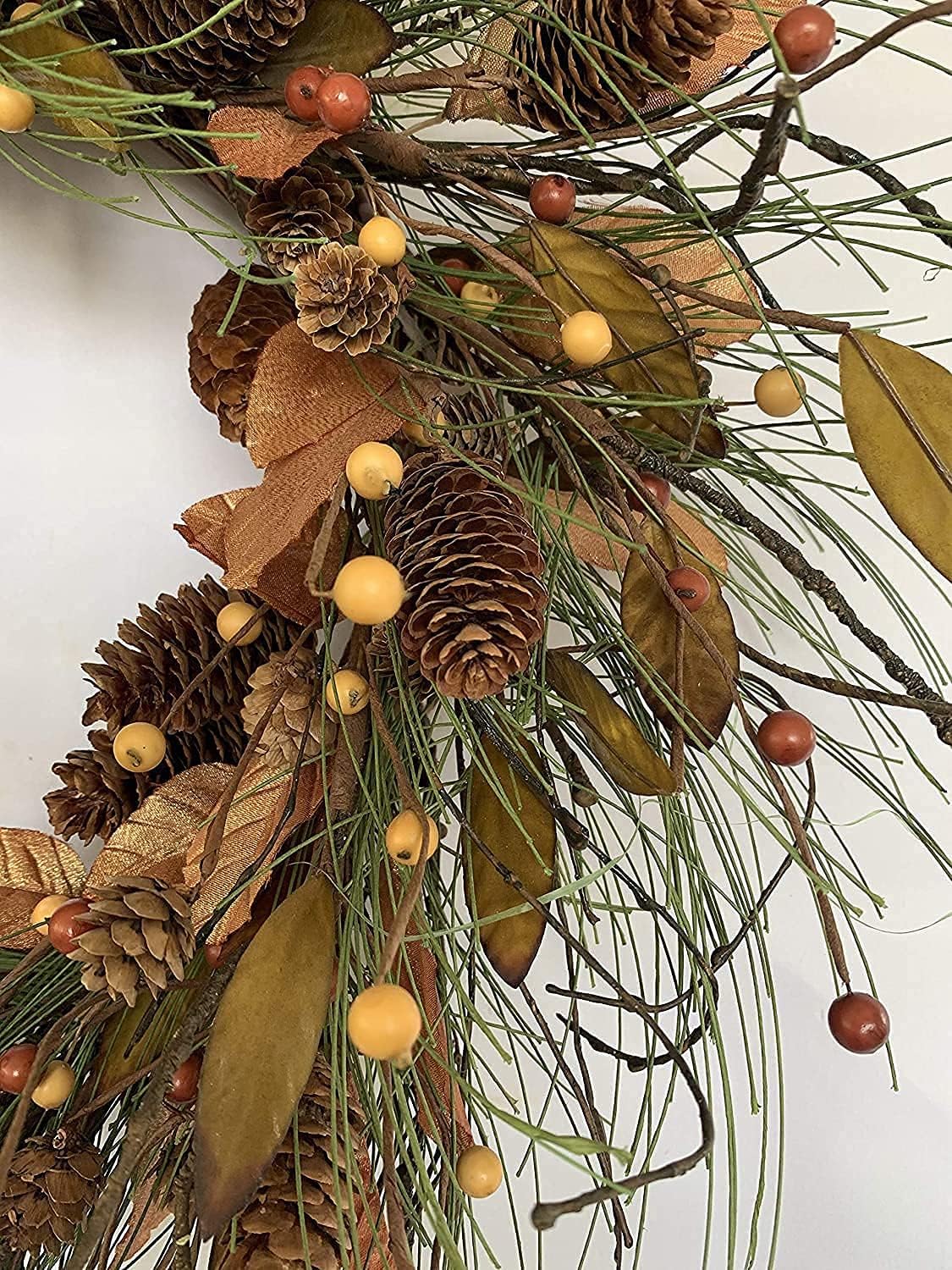 Fall Harvest Grapevine Wreath - Pinecone, Berry, and Magnolia Leaf Dรฉcor