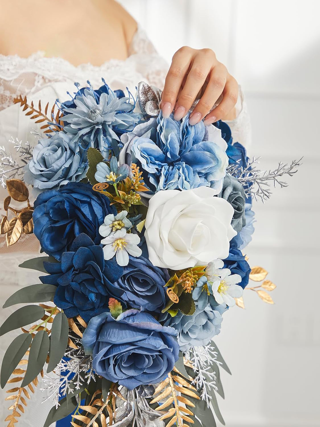 Blue Artificial Rose Bridal Bouquet For Wedding Ceremony 8 Inch