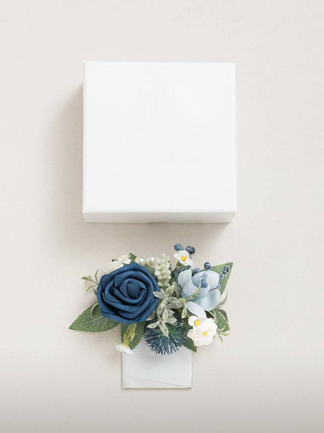 Dusty Blue & Navy 3Pocket Boutonniere Single