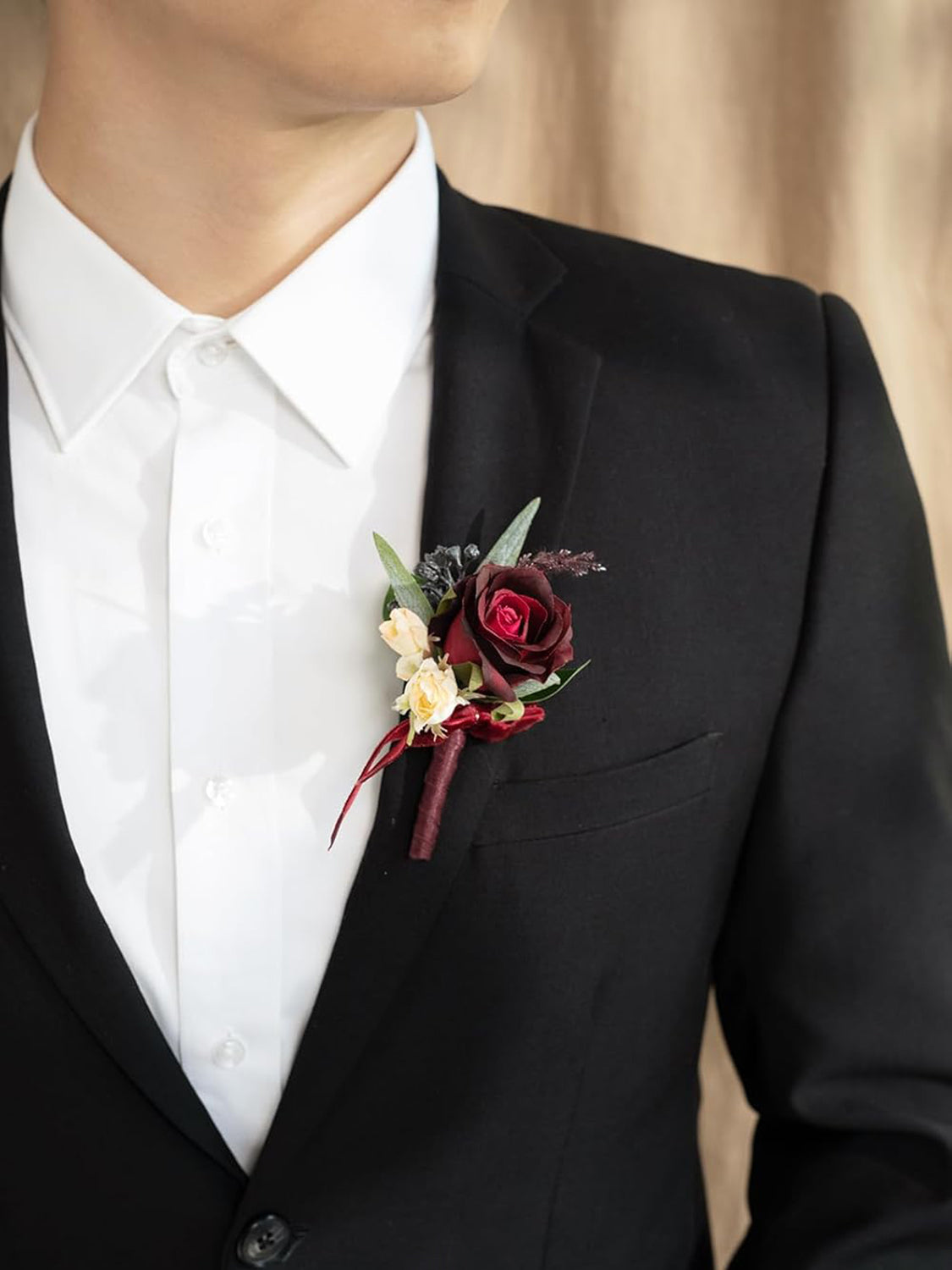 Black Baccara Burgun