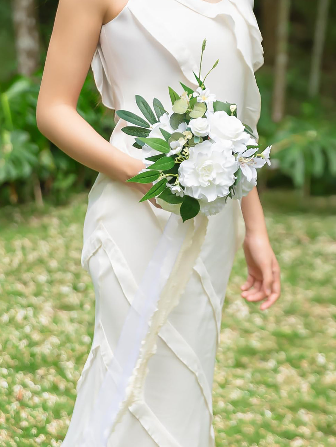 Ivory White 7" Bridesmaid Bouquet Set of 4