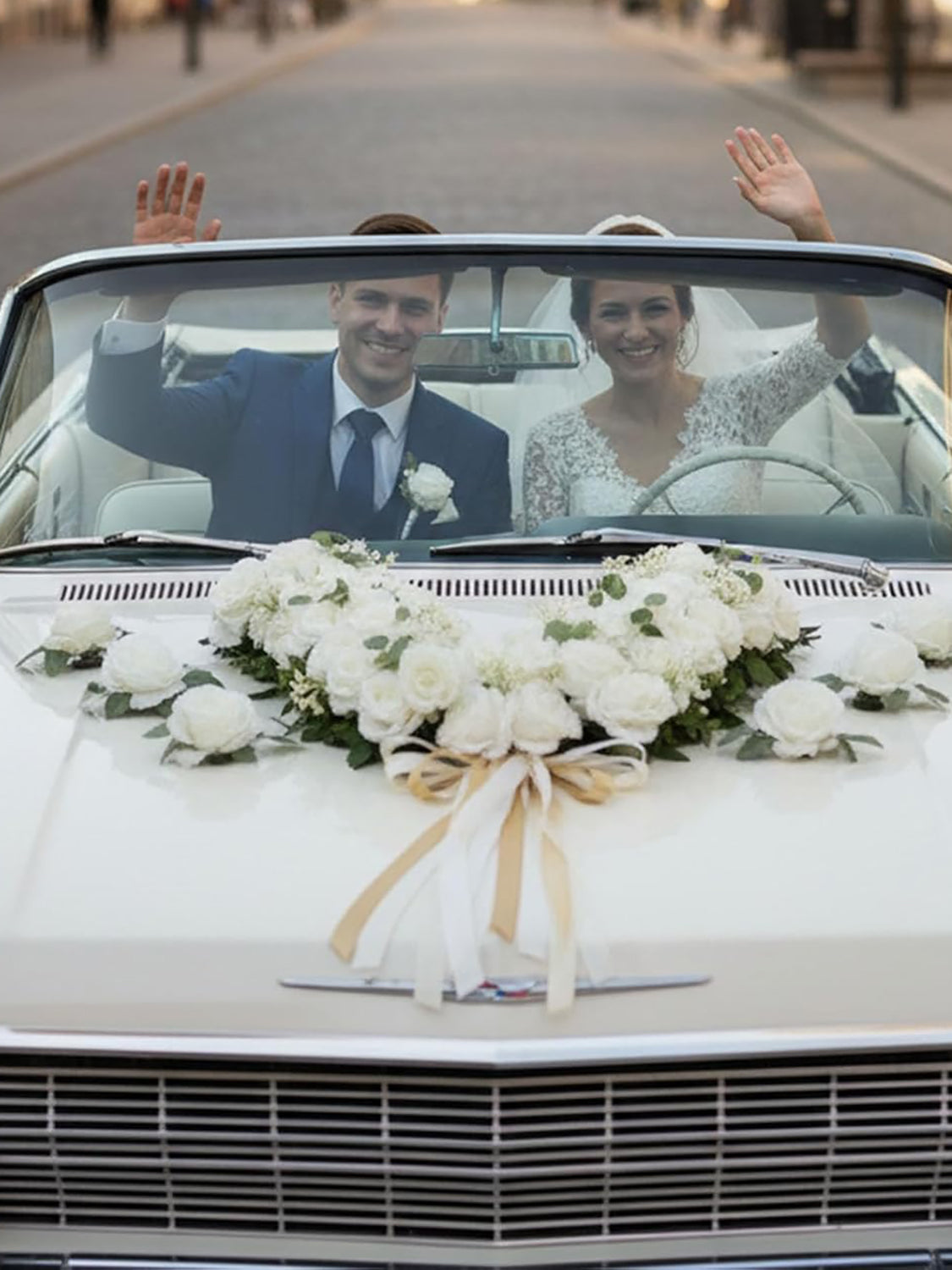V Shape with Hanging Ribbon Wedding Car Hood Flower Decorations