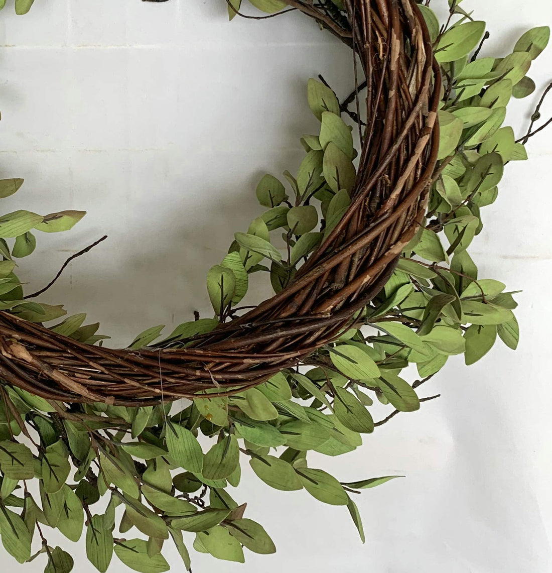 24-Inch Spring Front Door Wreath with Green Tea Leaves Handcrafted Twigs